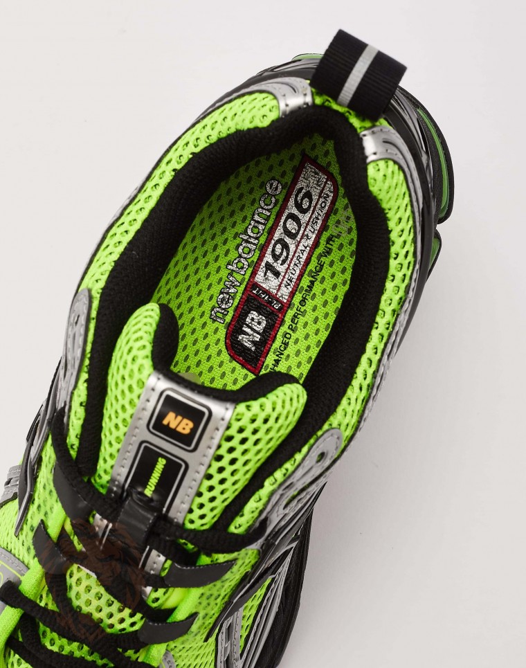 Кросівки New Balance 1906 black/lime green M1906RCG